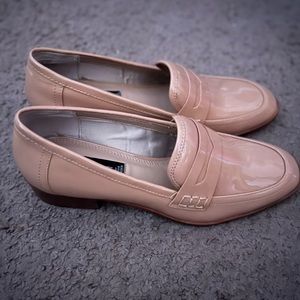 Ready for the 🌍 loafers